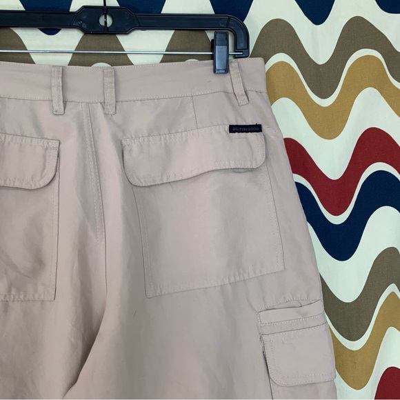 Burnside Lightweight Cargo Shorts size 32 - Picture 4 of 6